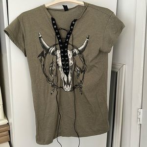 Oversized hunter green t-shirt from Windsor